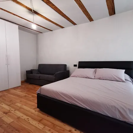 アパート La Torretta